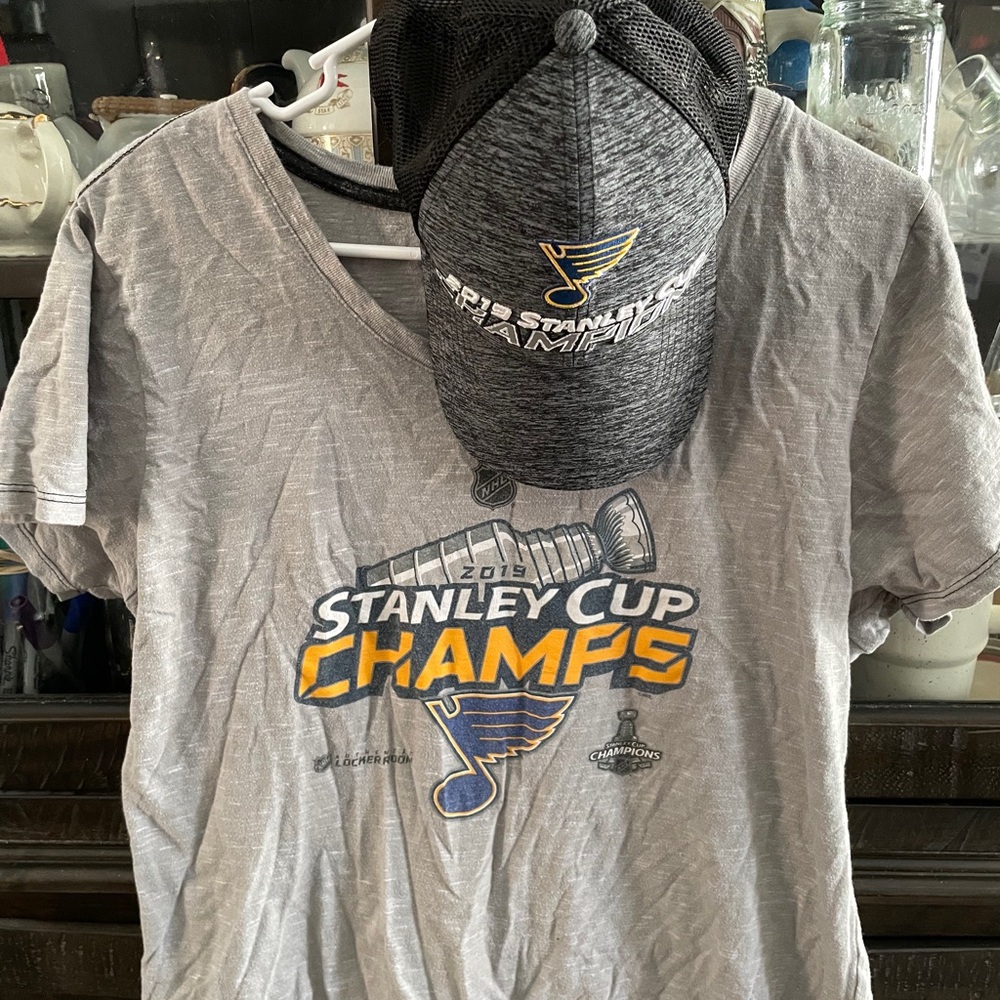Blues Hockey Stanley Cup Champs T-Shirt and Cap Set 2019